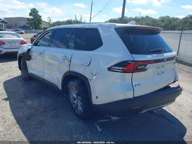 2026 TOYOTA GRAND HIGHLANDER LIMITED 3