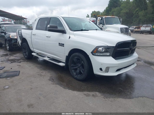 2017 RAM 1500 NIGHT 4X4 5'7 BOX