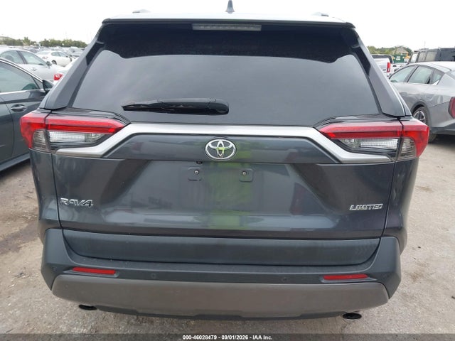 2019 TOYOTA RAV4 LIMITED 16