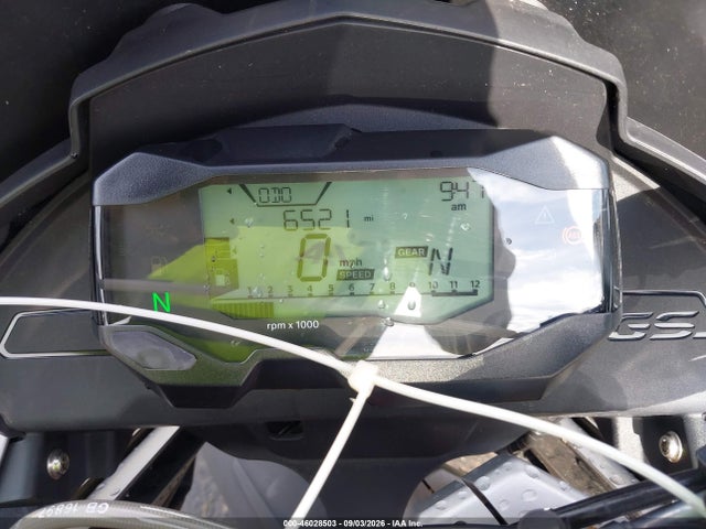 2023 BMW G310 GS 7