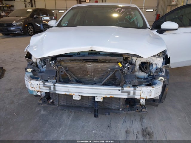 2018 FORD FUSION SE 6