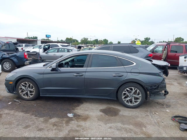 2020 HYUNDAI SONATA SEL 14