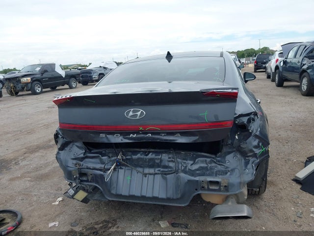 2020 HYUNDAI SONATA SEL 16