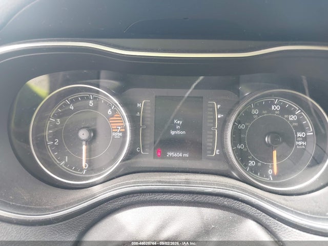 2019 JEEP CHEROKEE LATITUDE FWD 7