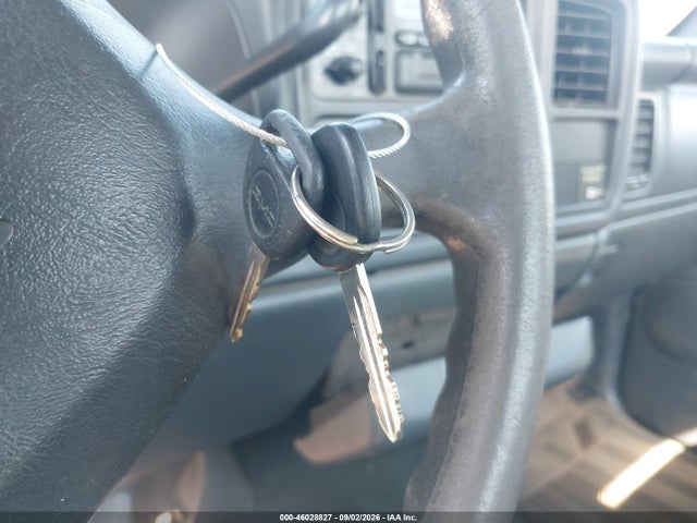 صورة 11 لـ 2000 GMC SIERRA 1500 SL