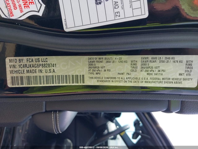 2023 JEEP GRAND CHEROKEE L ALTITUDE 4X4 9