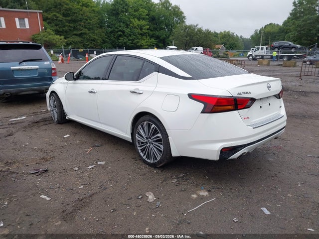 2023 NISSAN ALTIMA SL INTELLIGENT AWD 3