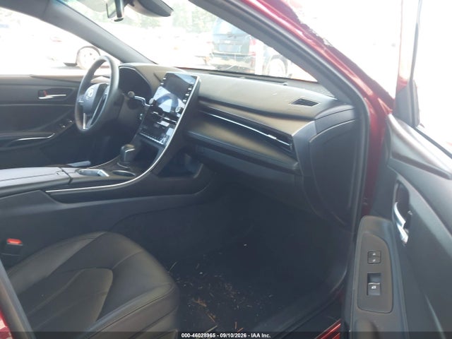 2022 TOYOTA AVALON XLE 5
