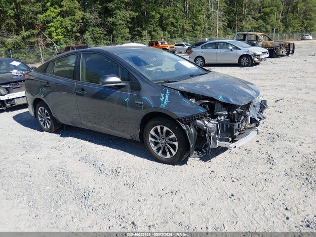 2022 TOYOTA PRIUS XLE