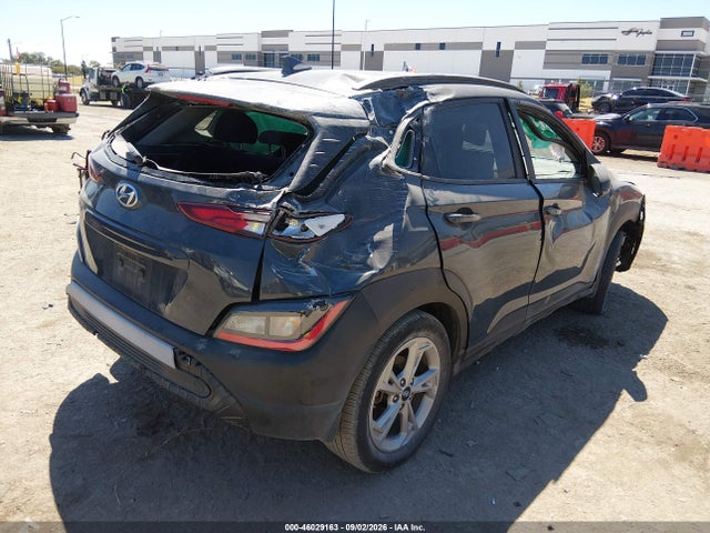 2023 HYUNDAI KONA SEL 4