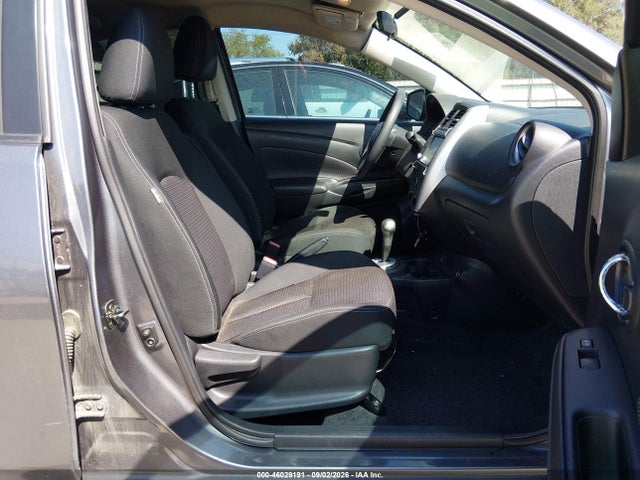 2019 NISSAN VERSA 1.6 SV 5