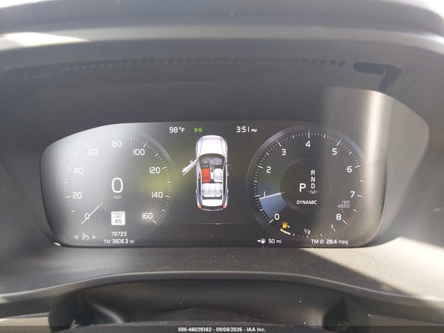 2021 VOLVO XC40 T5 MOMENTUM 7