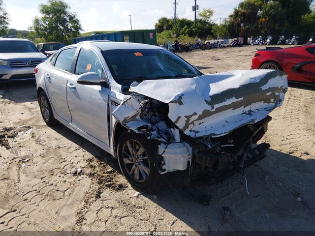 2017 KIA OPTIMA LX