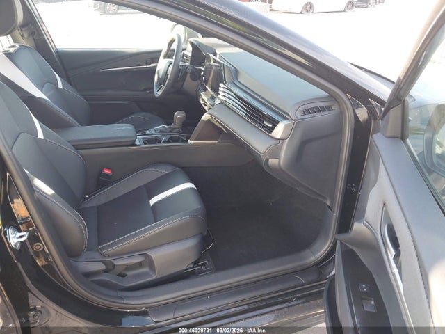 2026 TOYOTA CAMRY SE 5