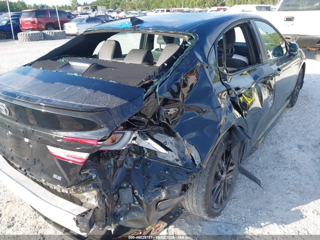 2026 TOYOTA CAMRY SE 6