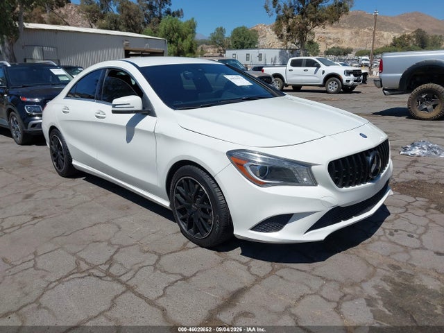 2015 MERCEDES-BENZ CLA 