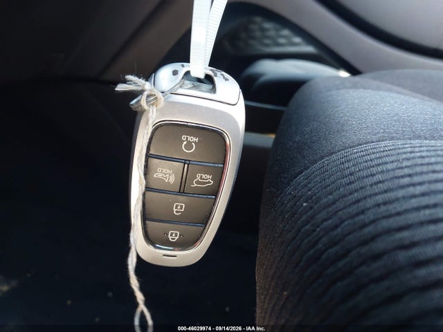 2021 HYUNDAI SANTA FE SEL 11
