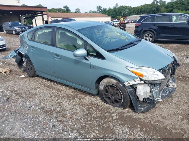 2015 TOYOTA PRIUS TWO