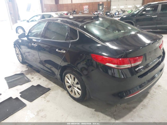 2017 KIA OPTIMA EX 3