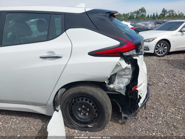 2023 NISSAN LEAF S 40 KWH 6