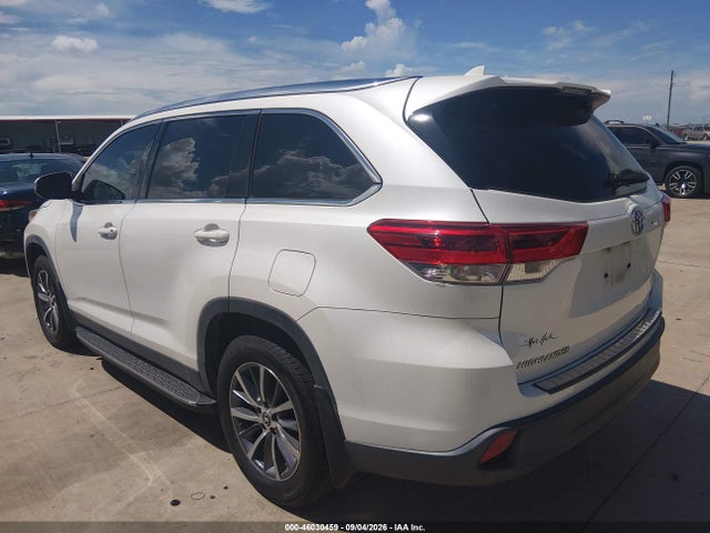 2019 TOYOTA HIGHLANDER XLE 3