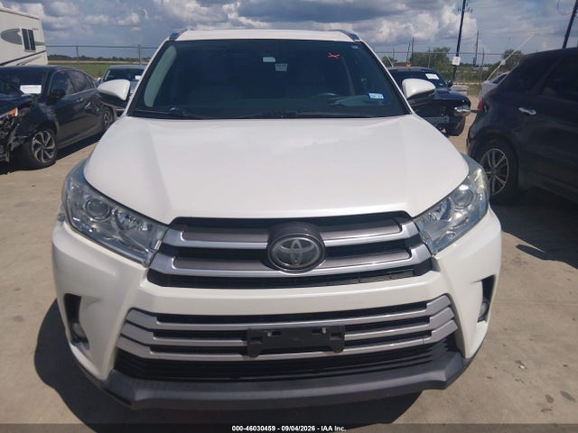 2019 TOYOTA HIGHLANDER XLE 6