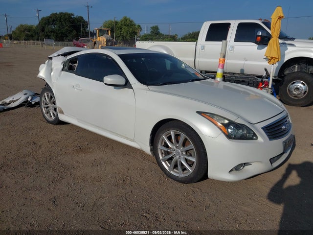 2012 INFINITI G37 JOURNEY