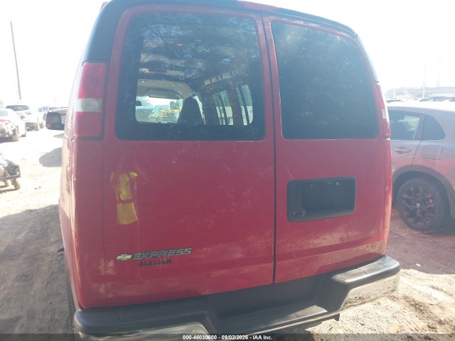 2017 CHEVROLET EXPRESS 3500 WORK VAN 16
