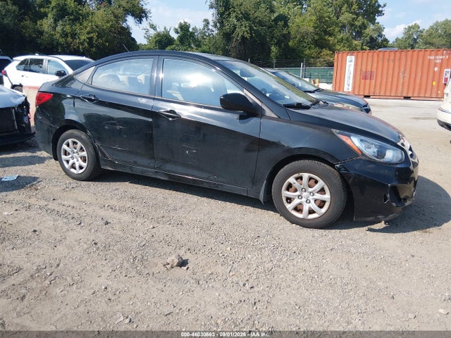 2012 HYUNDAI ACCENT GLS