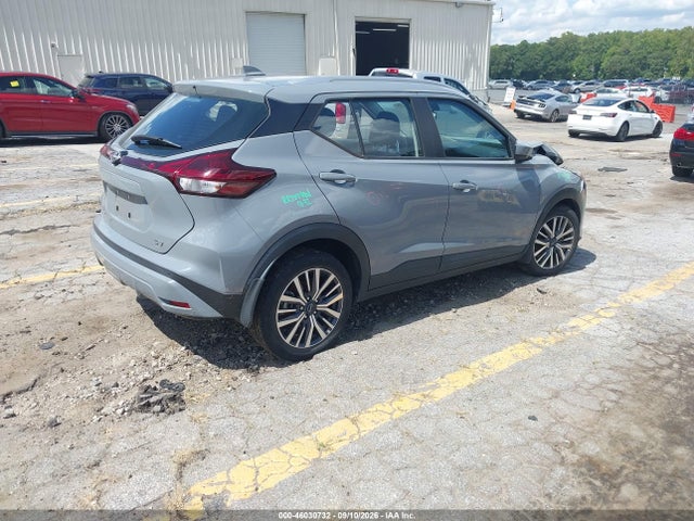 2022 NISSAN KICKS SV XTRONIC CVT 4