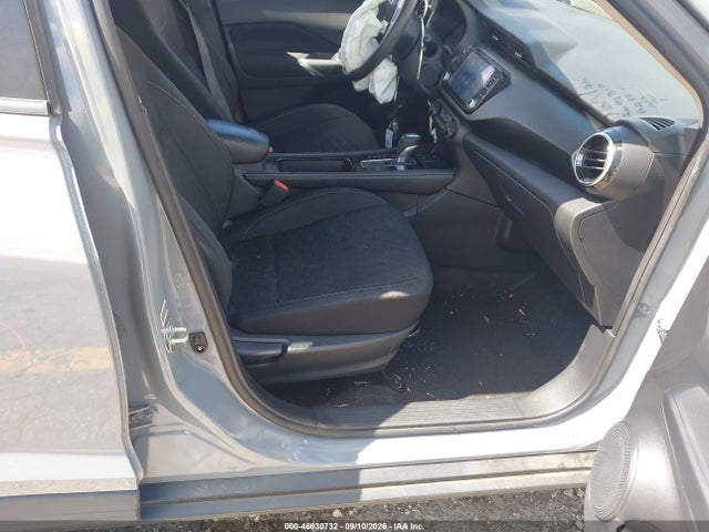 2022 NISSAN KICKS SV XTRONIC CVT 5