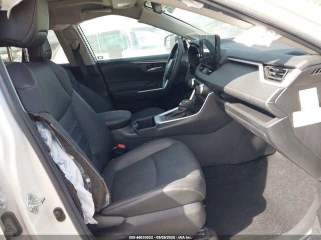 2023 TOYOTA RAV4 XLE PREMIUM 5