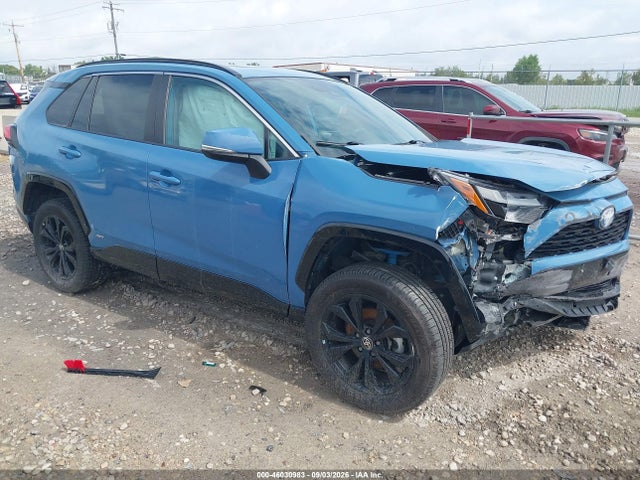 2022 TOYOTA RAV4 SE