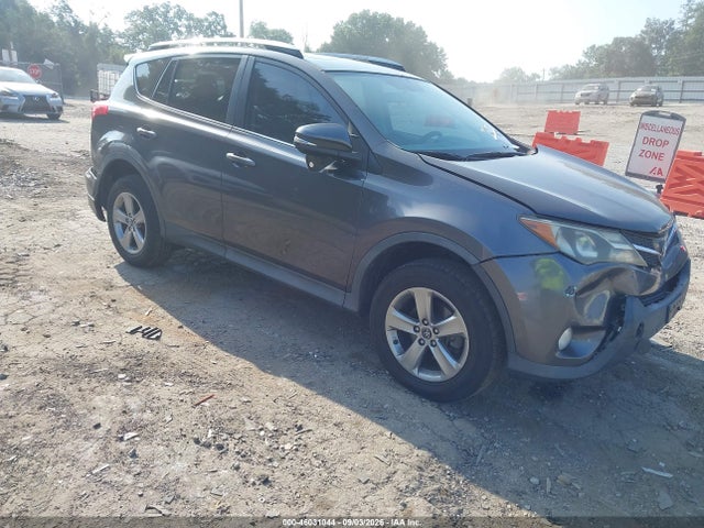 2015 TOYOTA RAV4 XLE