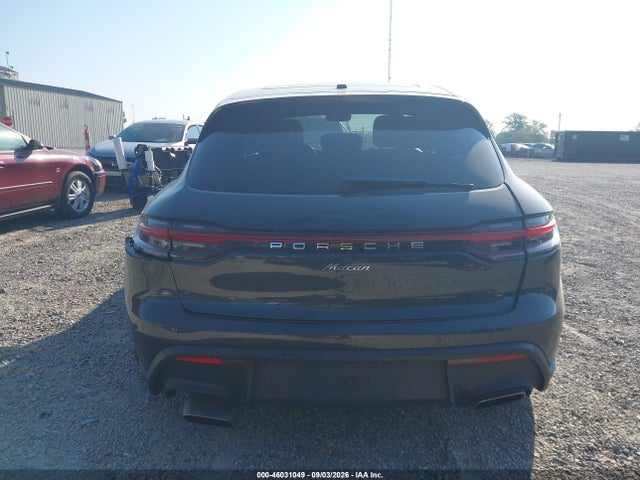 2024 PORSCHE MACAN T 16