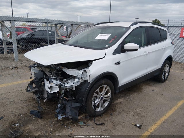 2017 FORD ESCAPE SE 2