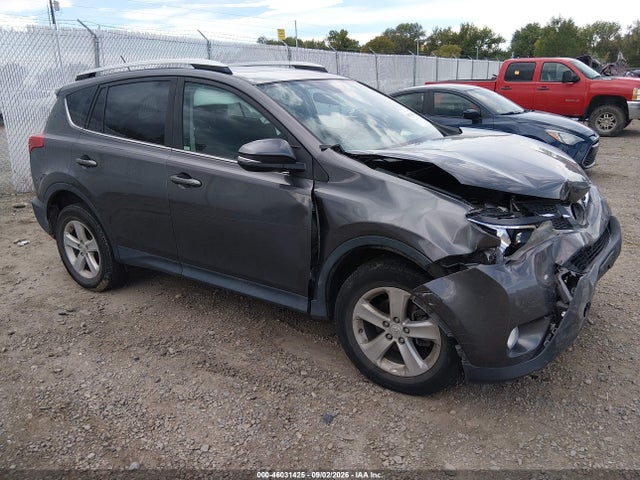 2014 TOYOTA RAV4 XLE
