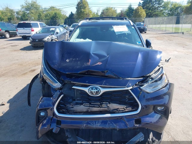 2022 TOYOTA HIGHLANDER XLE 6