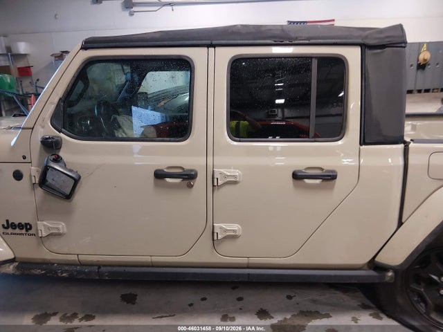 2022 JEEP GLADIATOR WILLYS 4X4 13