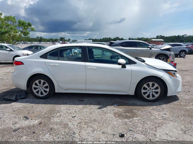 2021 TOYOTA COROLLA LE 13