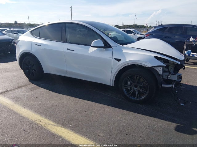 2025 TESLA MODEL Y LONG RANGE DUAL MOTOR REAR-WHEEL DRIVE
