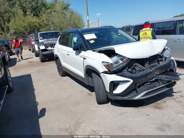 2023 Volkswagen Taos 1.5T SE