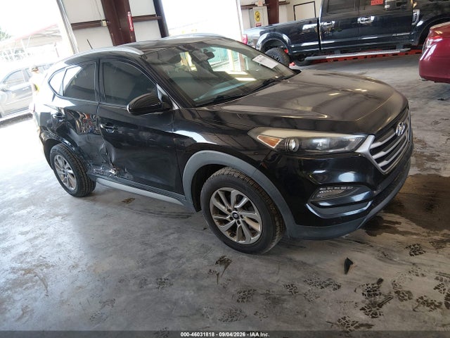 2017 HYUNDAI TUCSON SE