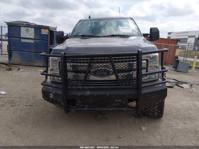 2019 FORD F-250 LARIAT 12