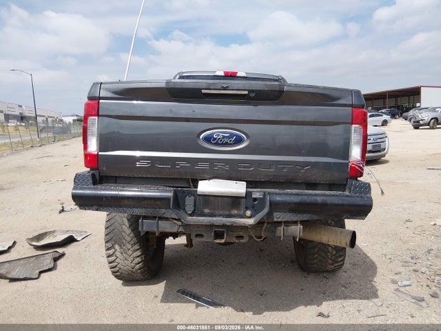 2019 FORD F-250 LARIAT 16