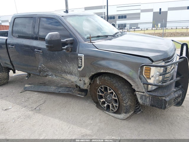 2019 FORD F-250 LARIAT 6