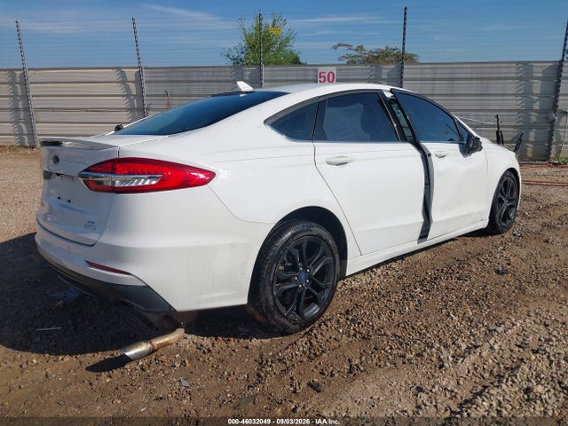 2019 FORD FUSION SE 4