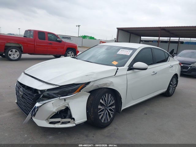 2023 NISSAN ALTIMA SV FWD 2