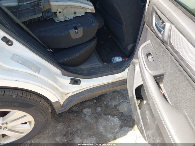 2019 SUBARU OUTBACK 2.5I PREMIUM 8