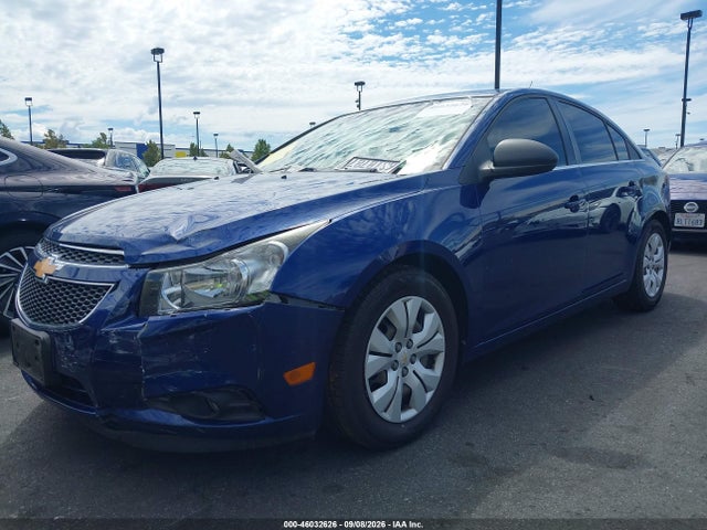 2012 Chevrolet CRUZE LS 照片 2